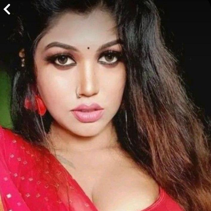 Riya  Roy