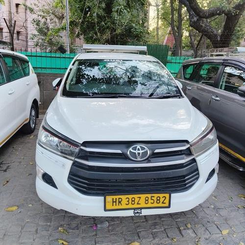toyota innova crysta hire in Delhi